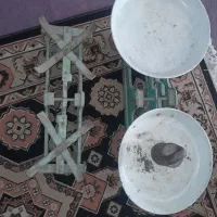 ترازو قدیمی|کلکسیون اشیاء عتیقه|گلبهار, شهر جدید گلبهار|دیوار