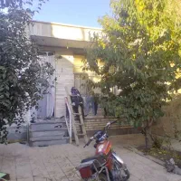 فروش حیاط  متراژ 178