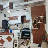 همکف،نظام دوست،راه جدا