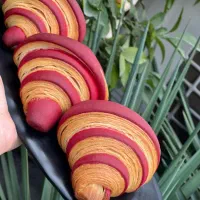 اموزش تخصصی کروسان /لایه ای/نان های حجیم و اروپایی