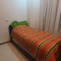 تخت خواب تک نفره ی مهمان دار