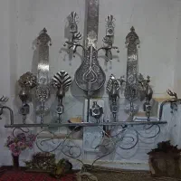 علامت. علم ۳ تیغ چوب|کلکسیون اشیاء عتیقه|تهران, جوادیه|دیوار