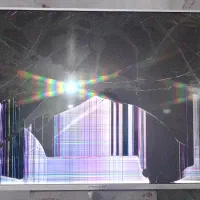 به علت شکستگی صفحه