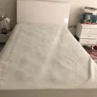 تخت خواب ۱نفره بزرگ
