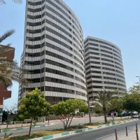 برج-دیپلمات-ویو-دریا-سنددار