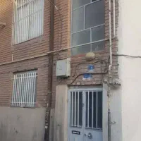 خانه کلنگی مساعد برای تجمیع با همسایه|فروش زمین و ملک کلنگی|تهران, هلال احمر|دیوار