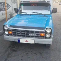 وانت نیسان ۹۲ دیزل کولردار الانم یخچال روش هست