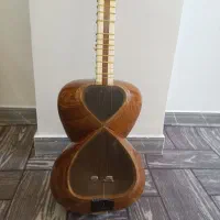 تار بسیار زیبا و نو