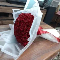 گل رز مصنوعی