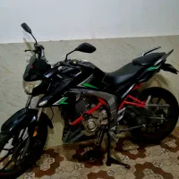 موتور سیکلت 200cc