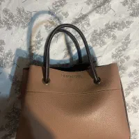 کیف های کپی های کوالیتی ولنتینو