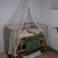 گهواره تخت نوزاد