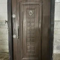 درب ضد سرقت و عایق صوت و حرارت سالم و نو