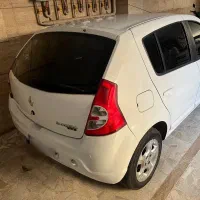 ساندرو اتومات مدل ۹۵|خودرو سواری و وانت|رشت, معلم|دیوار