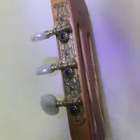 گیتار کلاسیک ۲۰۱۱ DALAHU‌..مثل نو -اماده تست حضوری