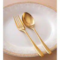 سرویس چینی برند زرین ۱۲ نفره ۱۰۸ پارچه درجه عالی|ظروف سرو و پذیرایی|شیراز, معالیآباد|دیوار