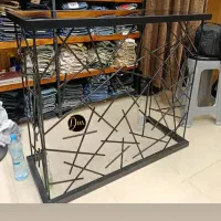 دکور‌مغازه‌ویترین‌‌رگال‌‌میز‌‌پایه‌کفش‌‌قفسه‌کد01