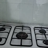 اجاق گاز پنج شعله فردار|اجاق گاز و لوازم برقی پخت‌وپز|هشتگرد, هشتگرد قدیم|دیوار