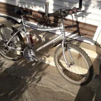 دوچرخه ۲۶ دنده  دار و  کمک دار|دوچرخه، اسکیت، اسکوتر|سنندج, |دیوار