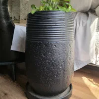 گلدان سفالی بزرگ مشکی