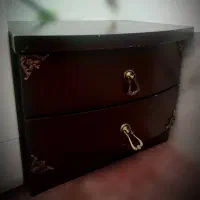 تخت و کمد و میز عسلی و ویترین کوچک|تخت و سرویس خواب|اصفهان, کشاورزی|دیوار