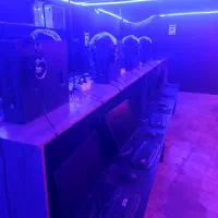 pc مینی کیس ۱۰ عدد با میز حرفه ای