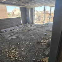 ویلایی-نیمه-کاره-سه-طبقه-سفت-کاری