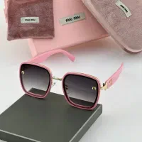 عینک افتابی صورتی میو میو سنجش چشم