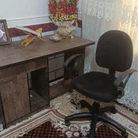 میز اداری و کمد لباسی