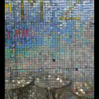 جایگاه با گل مصنوعی تزیین شده ،کرسی و عروسک|گل مصنوعی|بروجرد, |دیوار