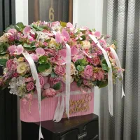 سبد گل مصنوعی بزرگ