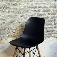 ۴ عدد صندلی