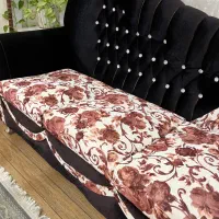 فروش فوری کاناپه سه نفره بامیز جلو مبلی ومیز عسلی|مبلمان خانگی و میز عسلی|فومن, |دیوار