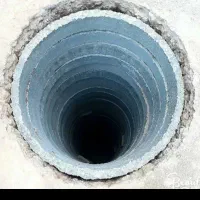 مقنی و بنایی