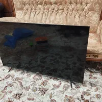 تلویزیون ۵۵ اینچ ال سی دی شکسته