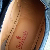 کفش|کیف، کفش، کمربند|مهریز, |دیوار