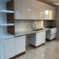 ۱۱۰ متر/تک واحد/فول امکانات/خوش نقشه/نورعالی