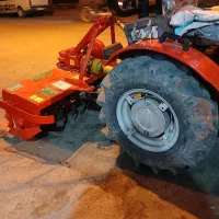 شخم زنی باغات با تراکتور باغی|خدمات باغبانی و درختکاری|مرند, |دیوار