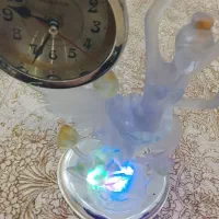 ساعت کنار تختی