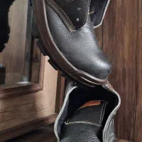 کفش ایمنی|کیف، کفش، کمربند|شاهینشهر, عطار|دیوار