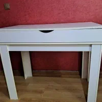 میز و صندلی