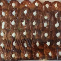 عجب یملی باقلوا و بستنی دی