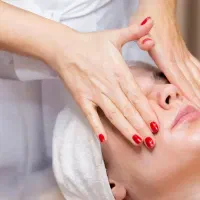 ماساژ ریلکسی و رگ گیری