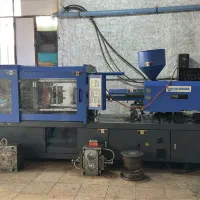 کارگر شبکار تزریق پلاستیک