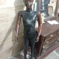 مانکن بچگانه