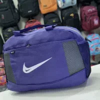 ساک و کیف ورزشی نایک|کیف، کفش، کمربند|قم, شاه ابراهیم|دیوار