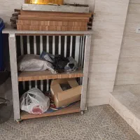 تعدادی میز یکجا باهم