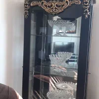 بوفه و ویترین