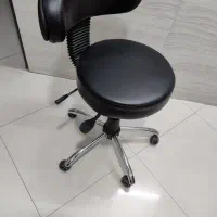 صندلی چرخدار گرد
