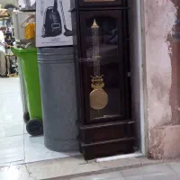 ساعت ایستاده دکوری